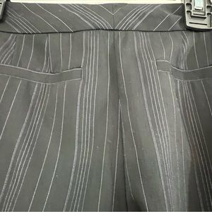 EUC Ann Taylor 2p pinstriped trousers